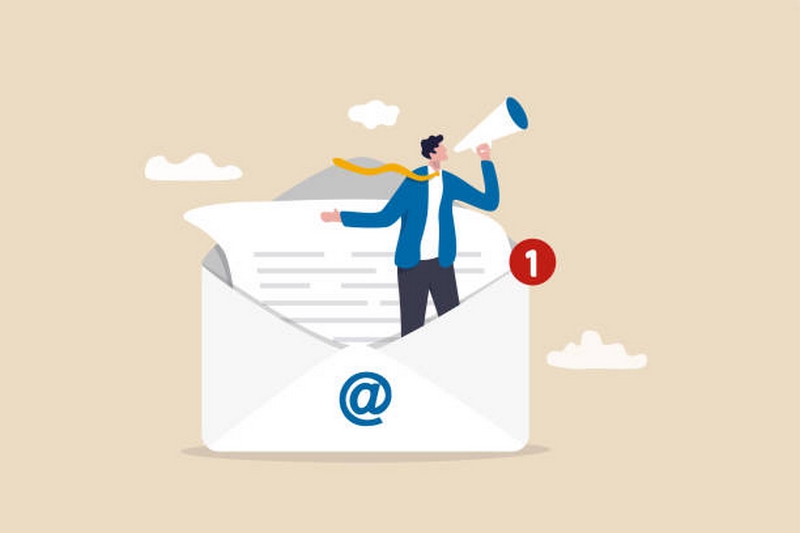 Quý khách hàng cũng có thể liên hệ Top88 thông qua email dễ dàng